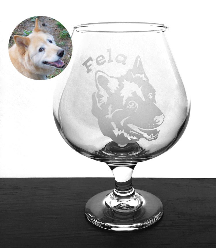 Dog portrait etched onto a brandy snifter glass with an inset of the original photo it's based on. Art by Amanda Siska of Bread and Badger