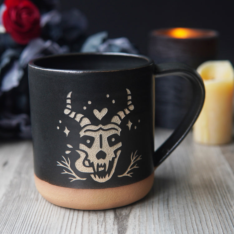 romantasy skull monster mug