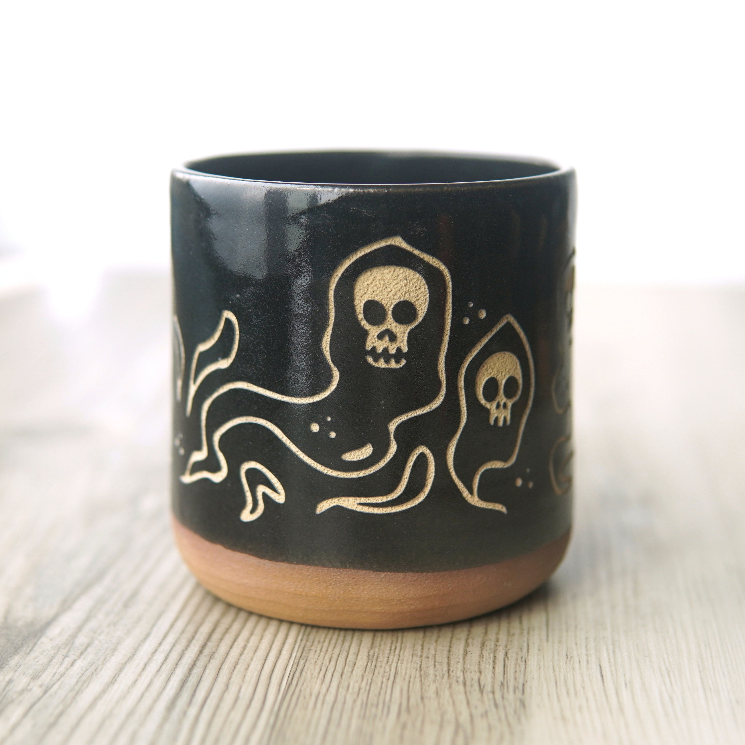 black wraith skull mug