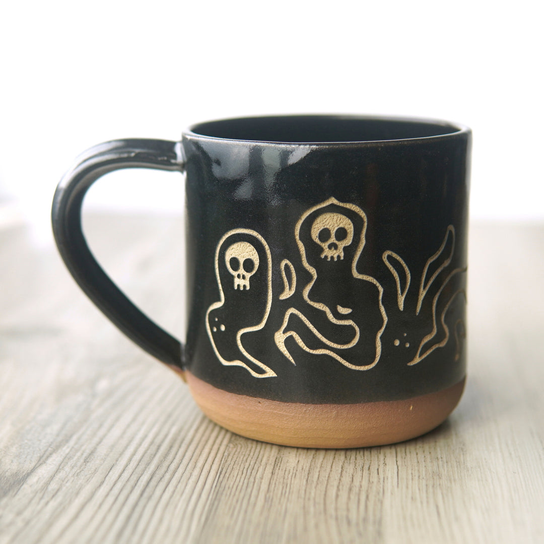 black wraith skull mug