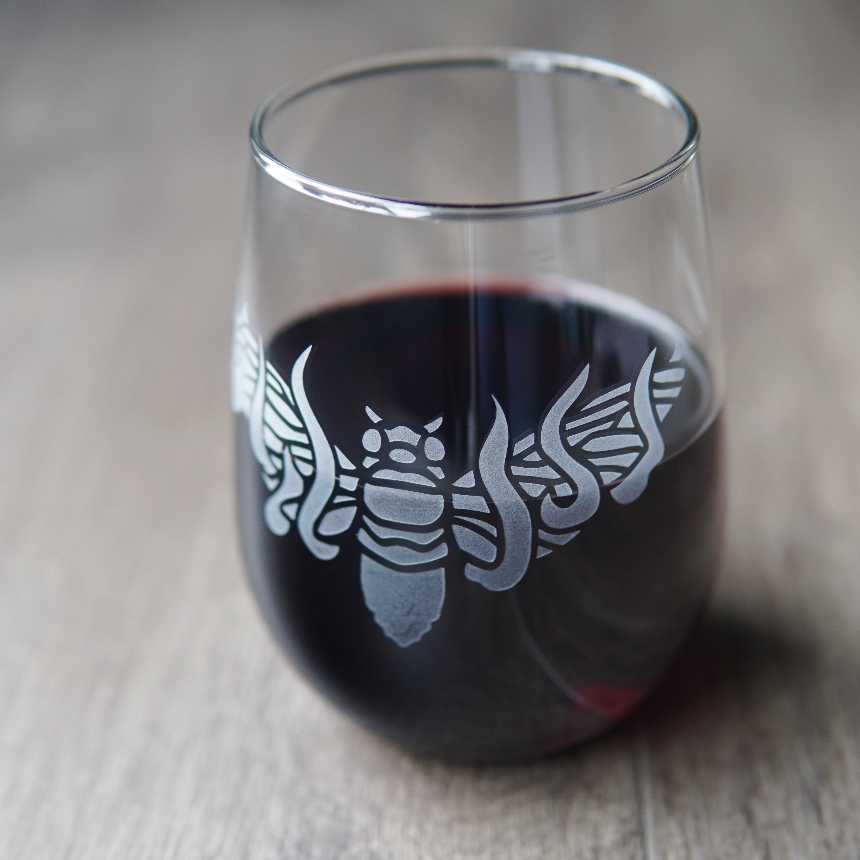 flaming cicada stemless wine glass
