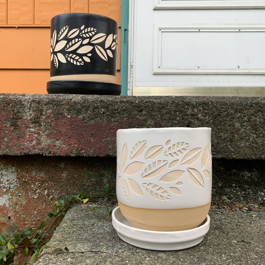 Farmhouse Planter with Saucer, Engraved-to-Order with any stock design