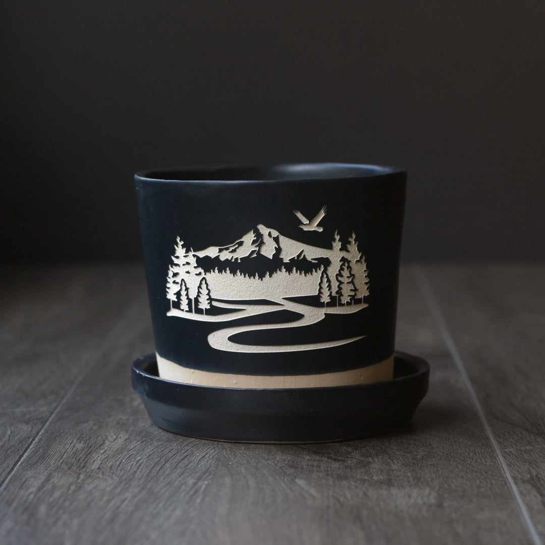 Farmhouse Planter with Saucer, Engraved-to-Order with any stock design