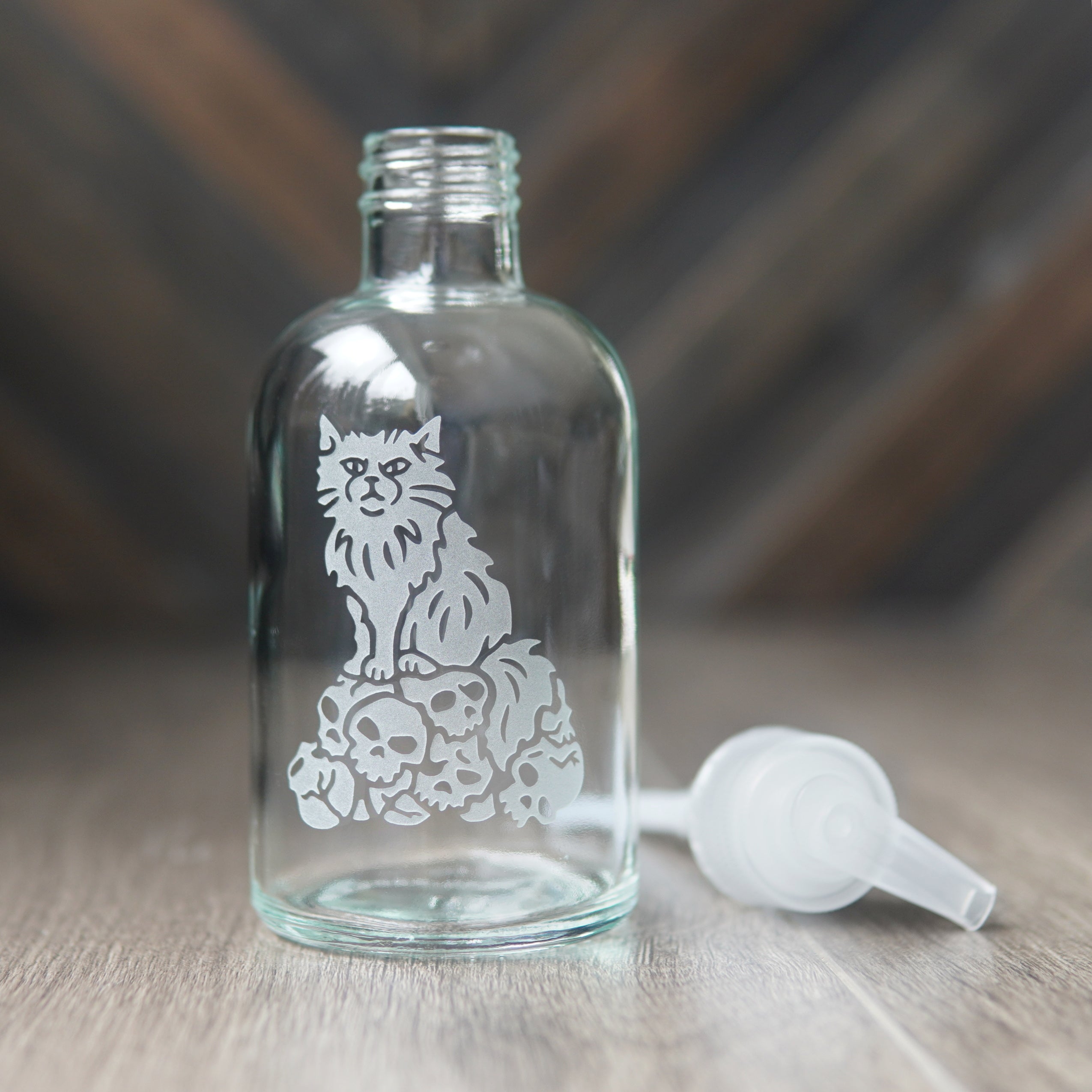 Bread & Badger Dungeon Cat Soap Dispenser - Thumbnail 3