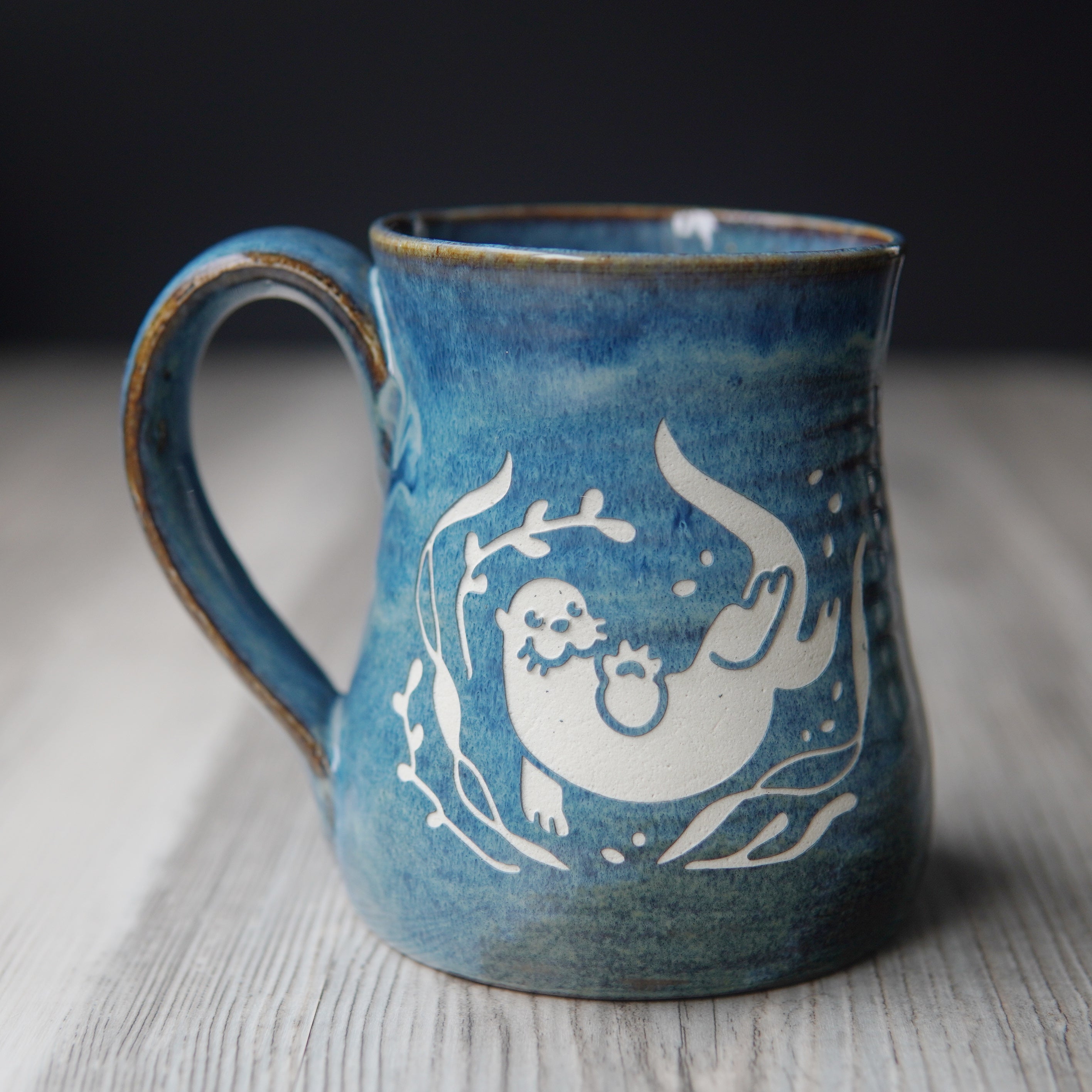 otter mug in "kelp" colorway