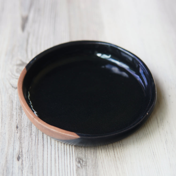 exposed edge planter drip tray