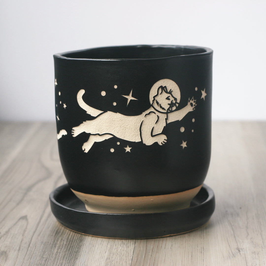 Space Cats Farmhouse Planter with Saucer