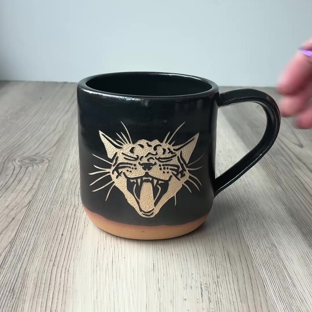 Screaming Cat Mug, Farmhouse Style Handmade Pottery