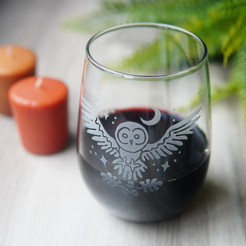 Owl + Oak Stemless Wine Glass - etched glassware