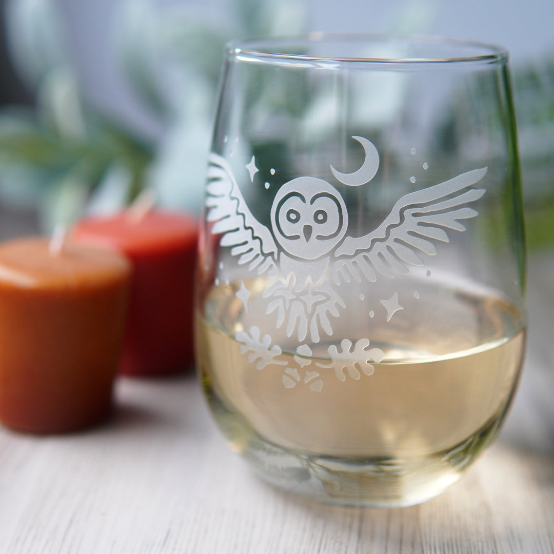 Owl + Oak Stemless Wine Glass - etched glassware