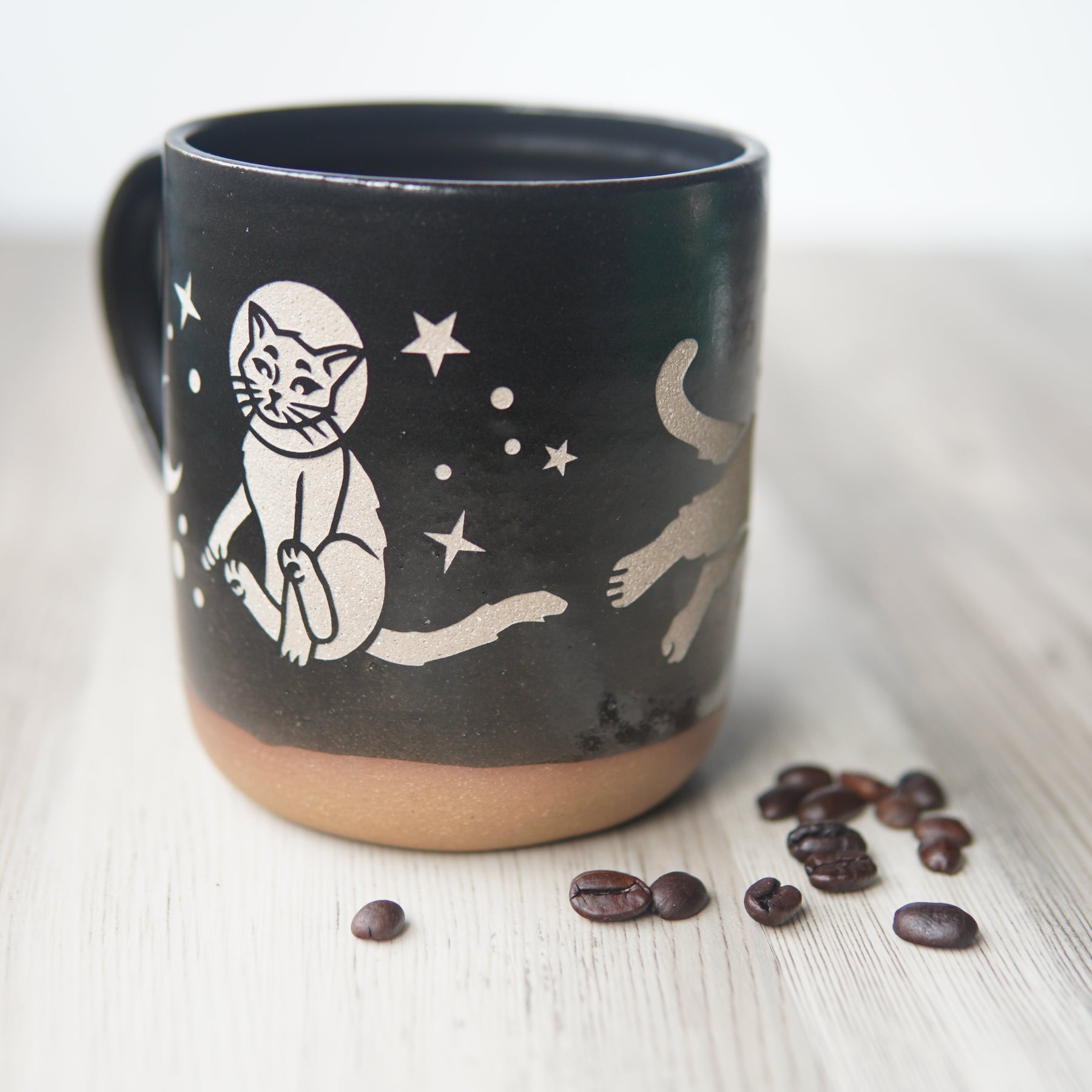 Peekaboo Cat Coffee Mugs, Set of 4 - Drinkware - Tableware - Cosmos
